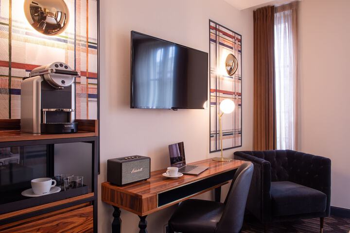 Room 13 of 47