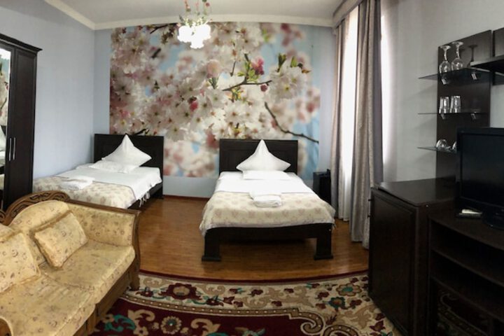 Room 7 of 40