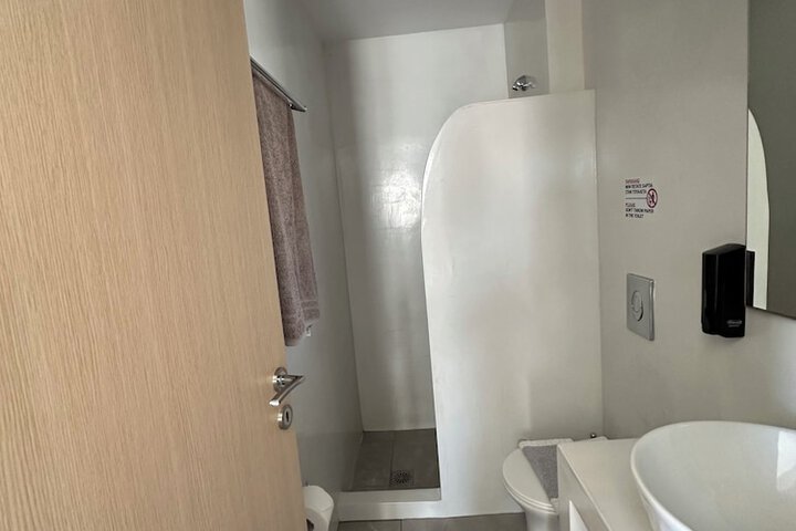 Room 69 of 79