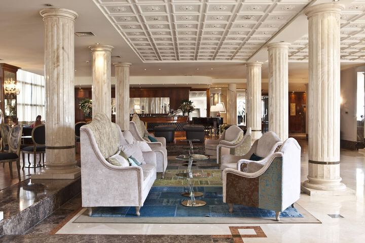 Hotel Interior 7 of 79