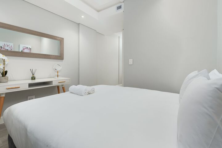 Room 5 of 15