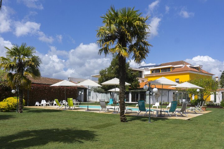 Hotel Pool