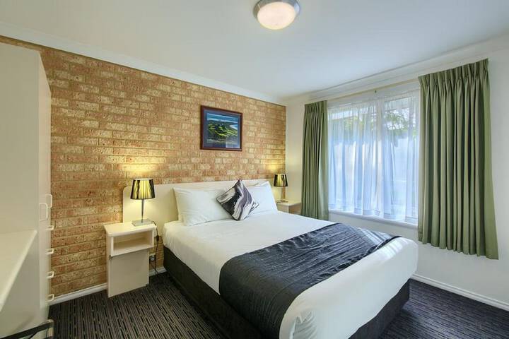 Room 9 of 55