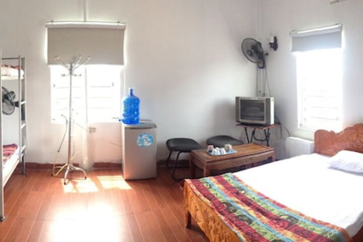 Room 2 of 12