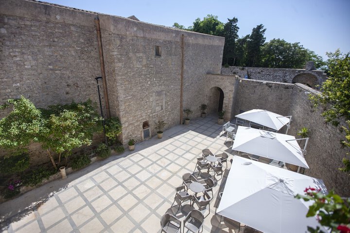 Terrace/Patio 27 of 85