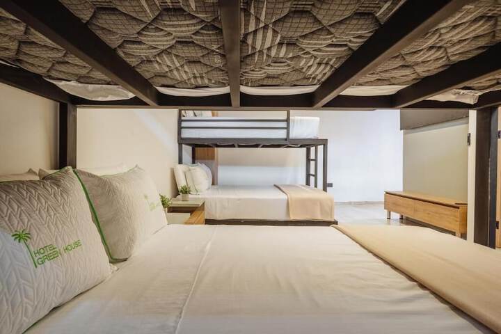 Room 20 of 91
