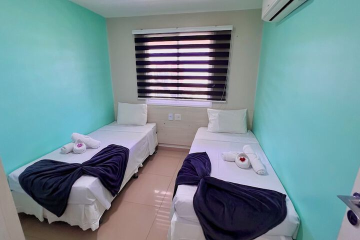 Room 8 of 223