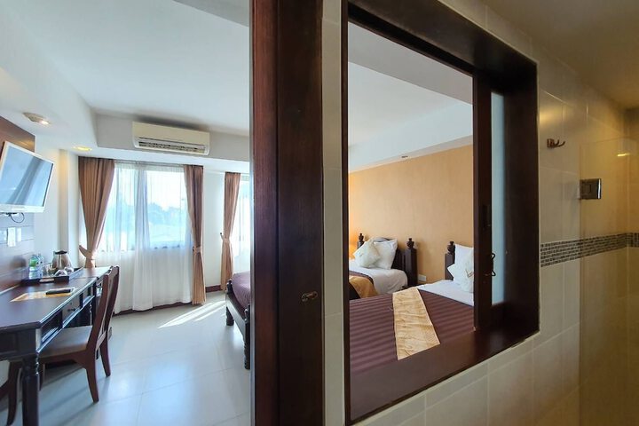 Room 22 of 46