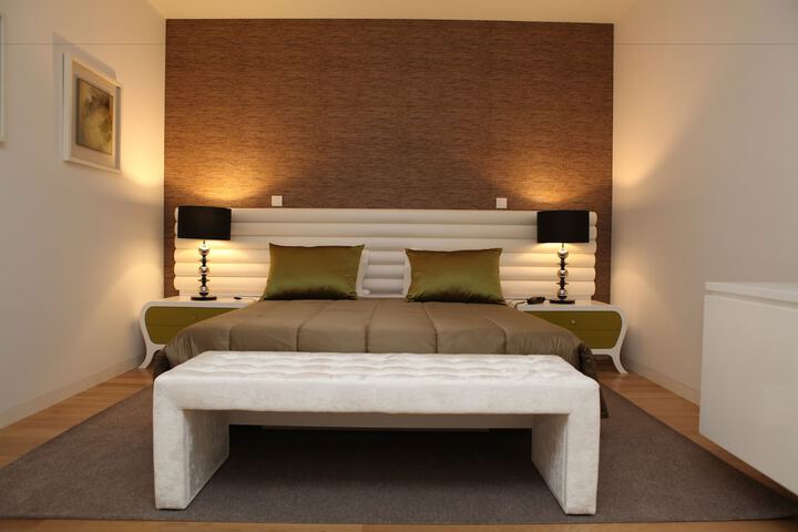 Room 8 of 73