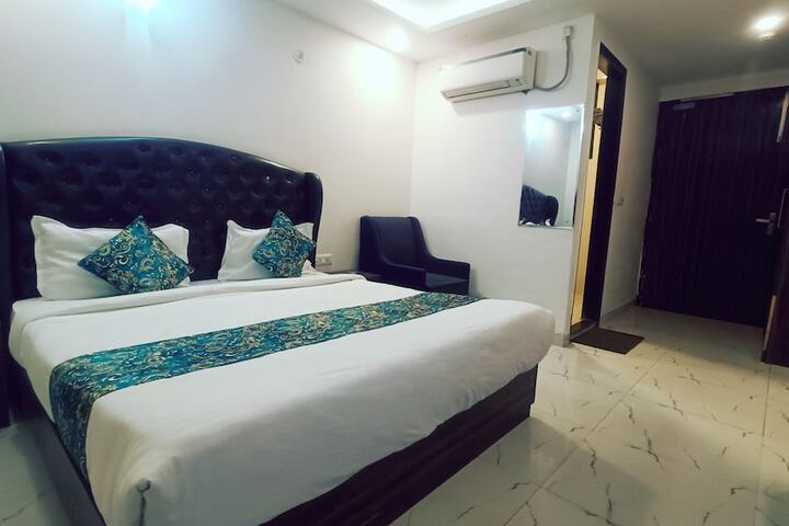 Room 29 of 126