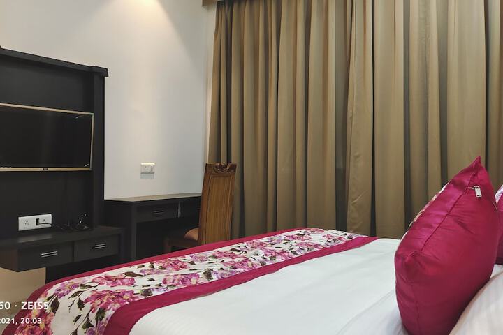 Room 21 of 47