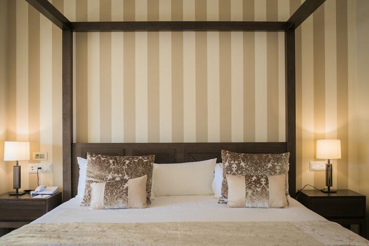 Room 46 of 276