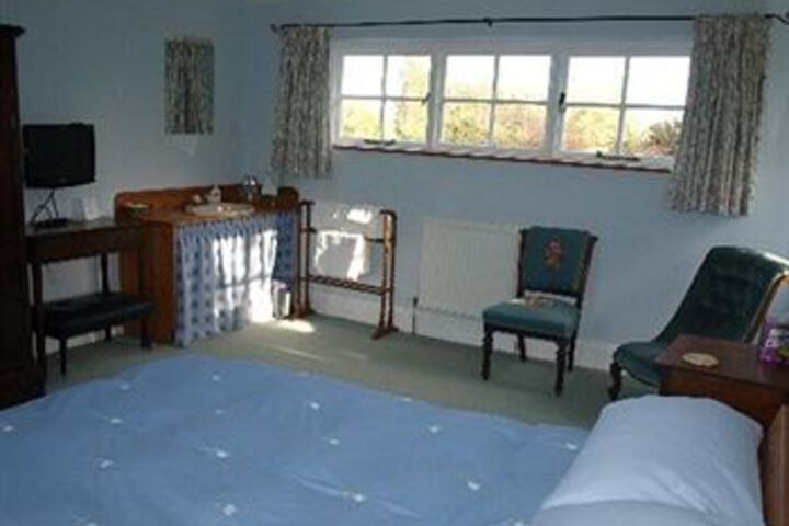 Room 3 of 13