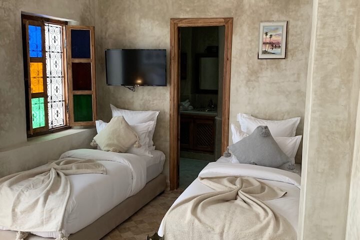 Room 26 of 62