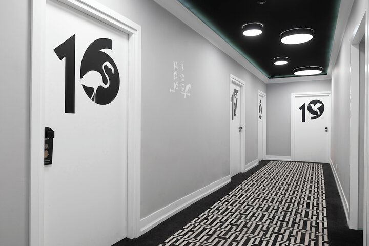 Ballroom/Hall 60 of 74