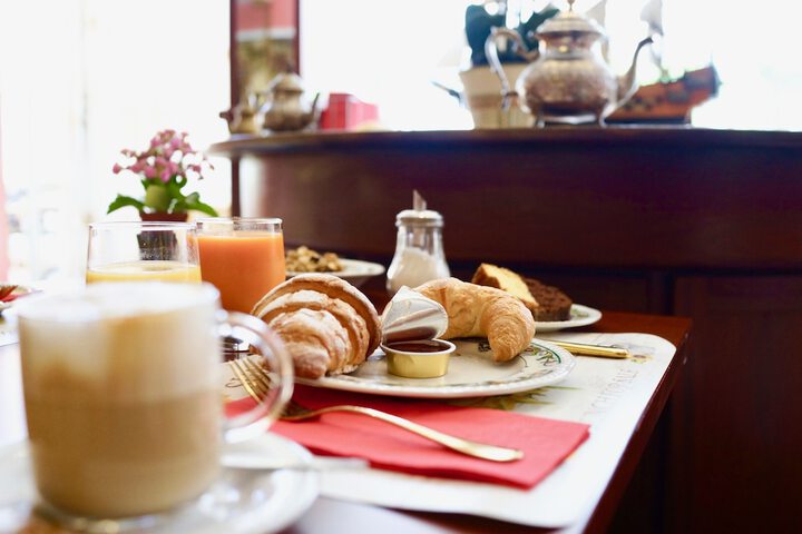 Breakfast/Coffee Service 48 of 58
