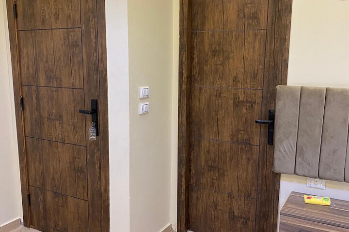 Room 15 of 109