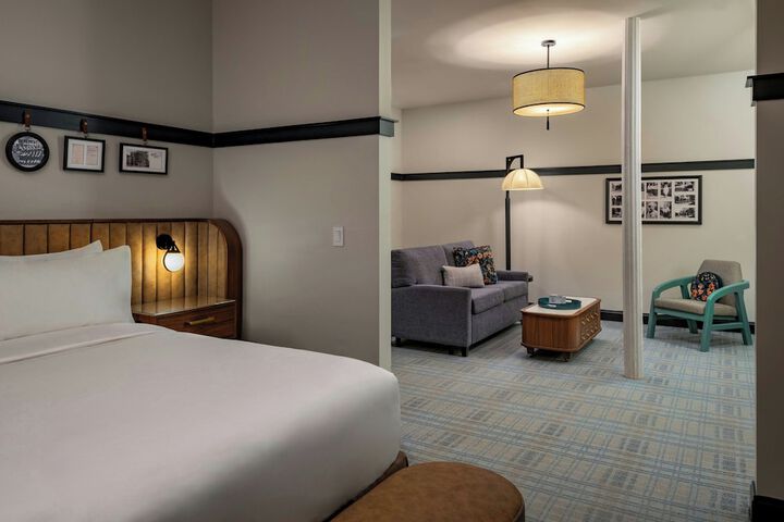 Room 21 of 55