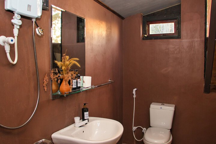 Room 4 of 53