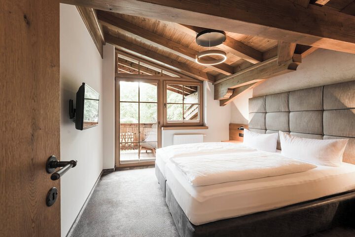 Room 48 of 159
