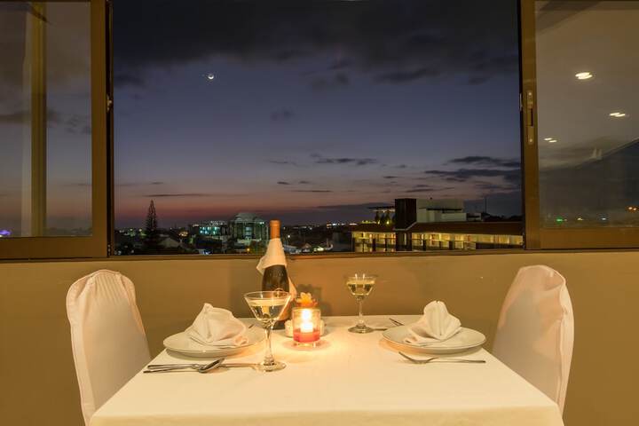 Dining 60 of 84