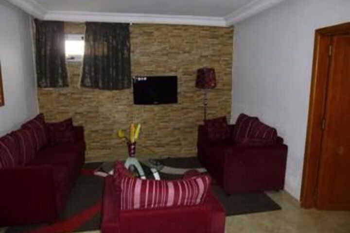 Room 15 of 16