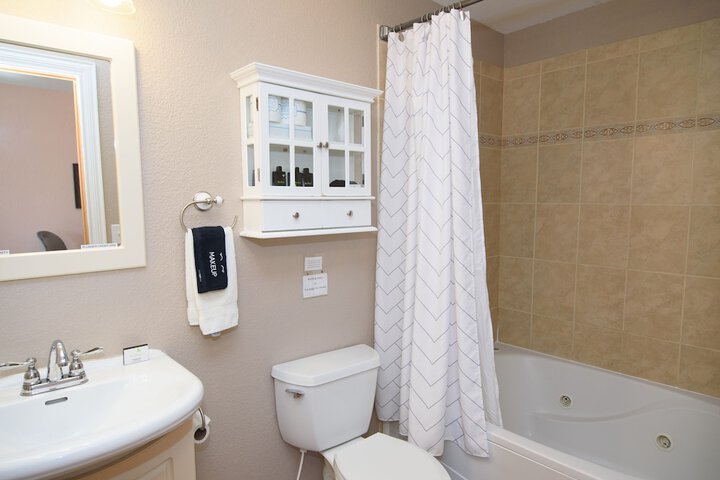 Room 48 of 187