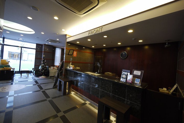 Hotel Interior 4 of 34