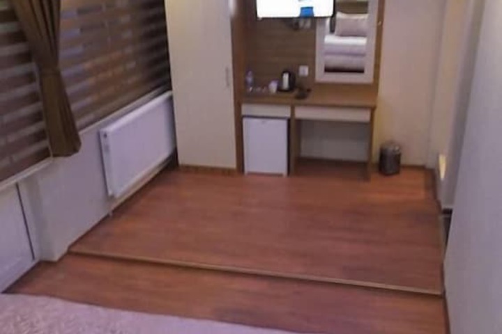 Room 15 of 46