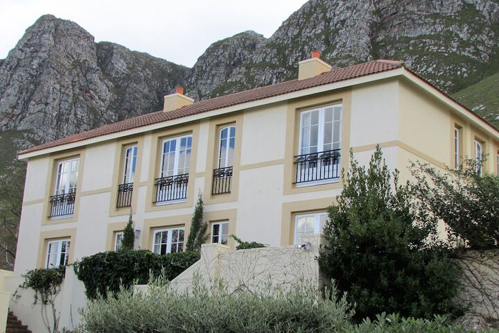 Hotel 2 of 29