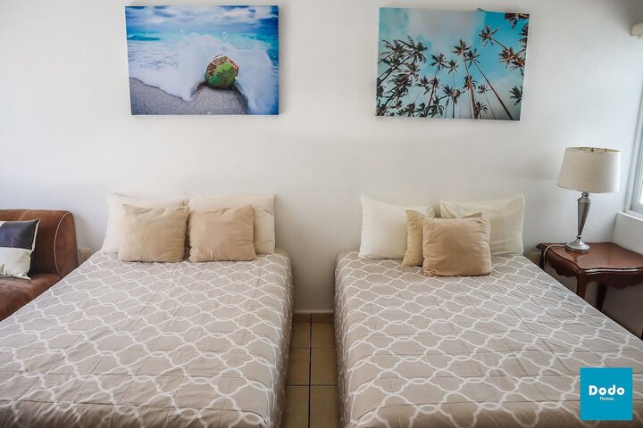 Room 2 of 25
