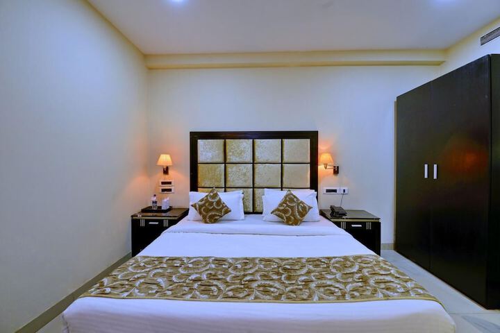 Room 19 of 75