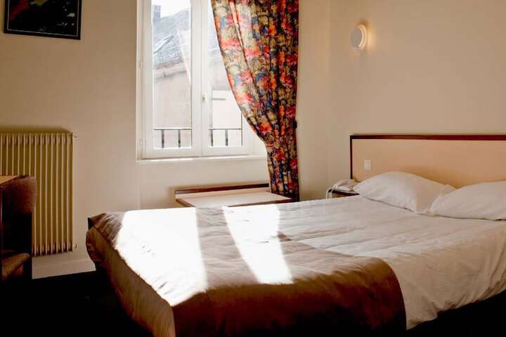 Room 5 of 46
