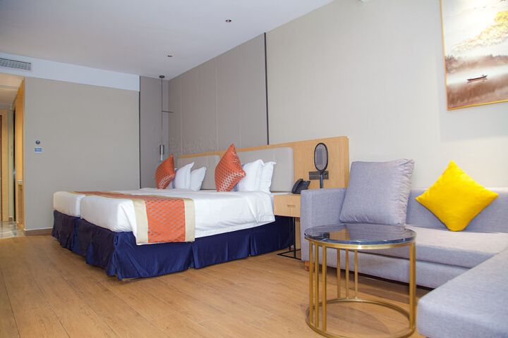 Room 40 of 62