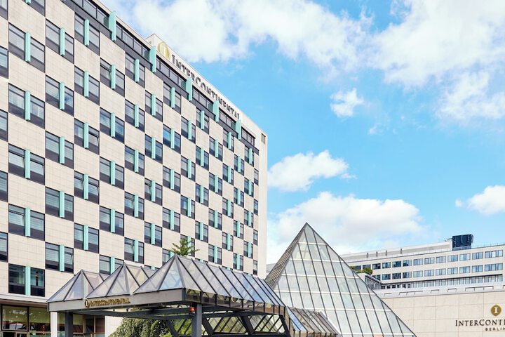 Hotel 447 of 457