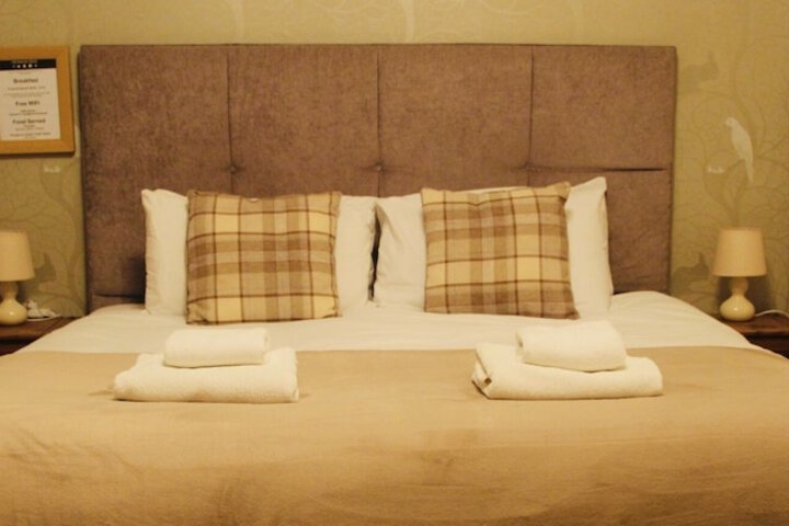Room 3 of 29