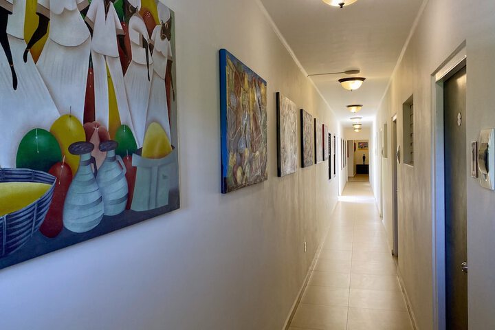 Room 4 of 38