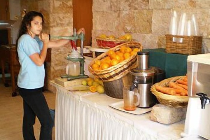 Breakfast/Coffee Service 56 of 78