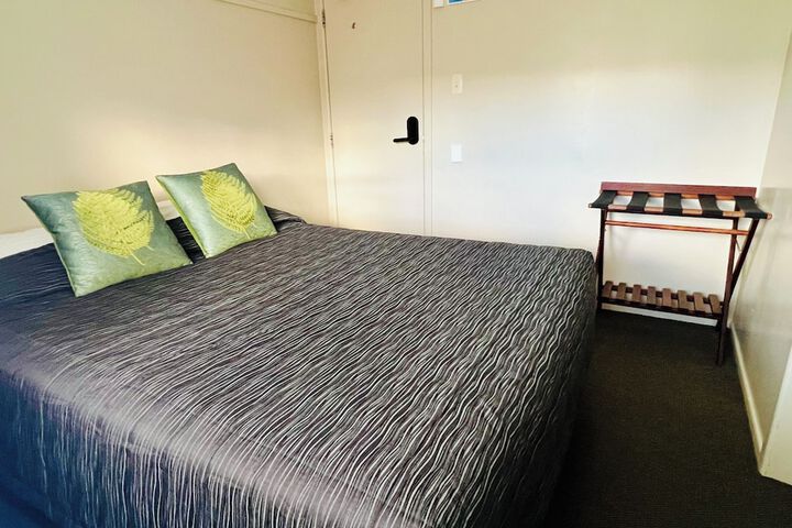 Room 9 of 39