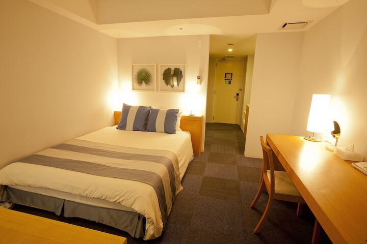 Room 5 of 55
