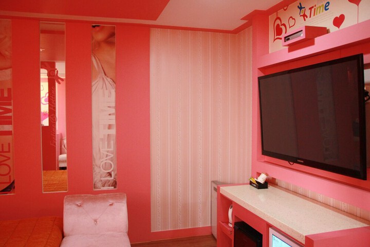 Room 56 of 84