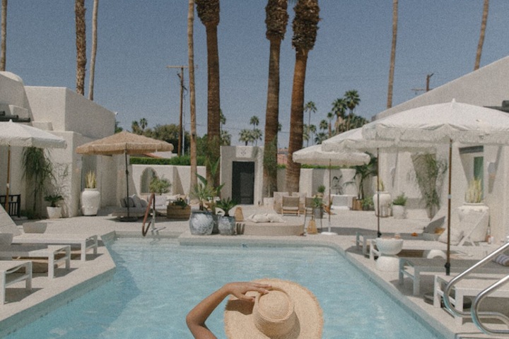 Pool 86 of 115