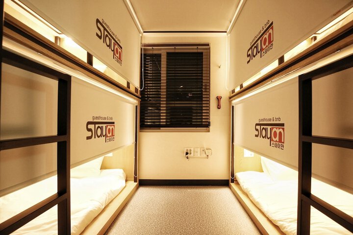 Room 19 of 46