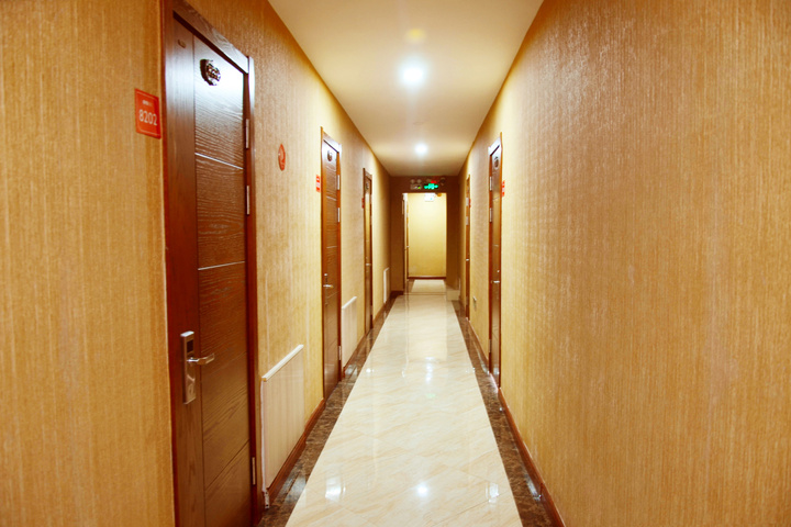 Hotel Interior 6 of 24