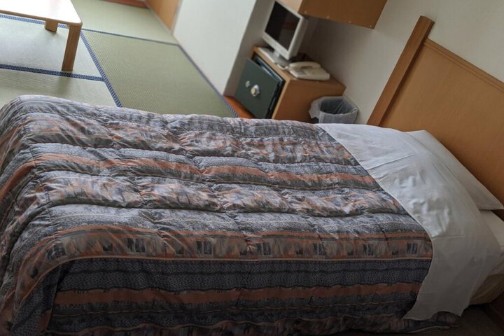 Photo 2