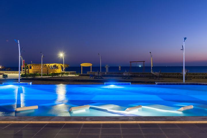 Pool 31 of 53