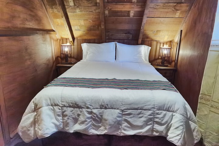 Room 7 of 57