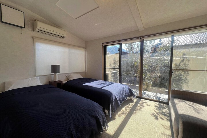 Room 7 of 29