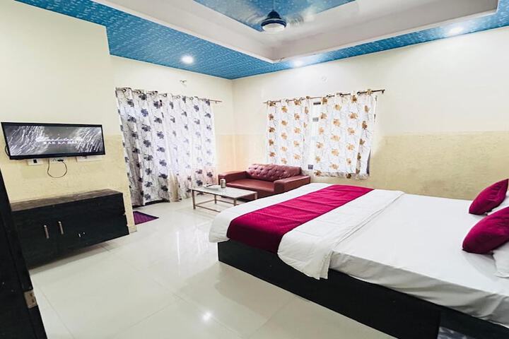 Room 20 of 32