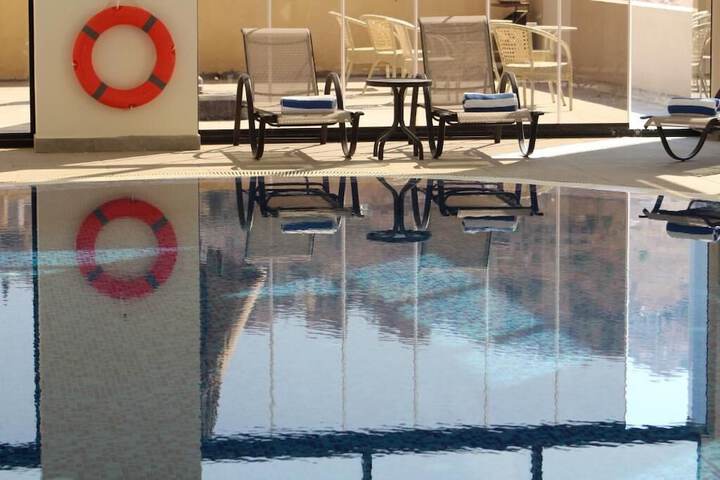 Pool 10 of 14